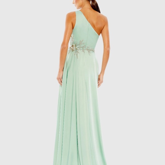MAC DUGGAL Embellished One Shoulder Asymmetrical Gown Women's Dress Size 2 - Picture 3 of 8